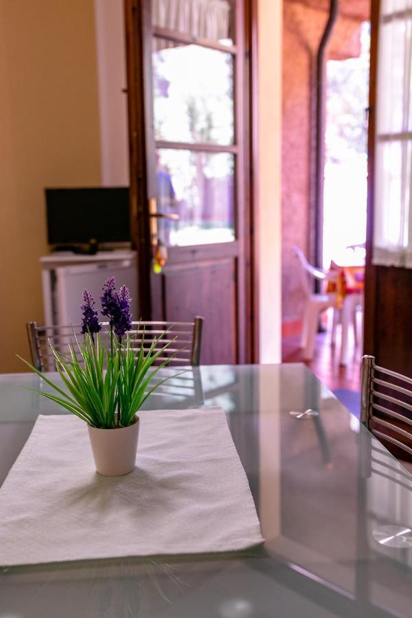 Residence Ristorante Il Paradiso Guardistallo Extérieur photo